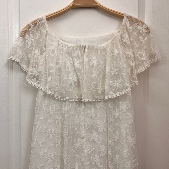 David’s Bridal White Lace Off-Shoulder Dress for Girls Size 8 - Picture 10 of 12